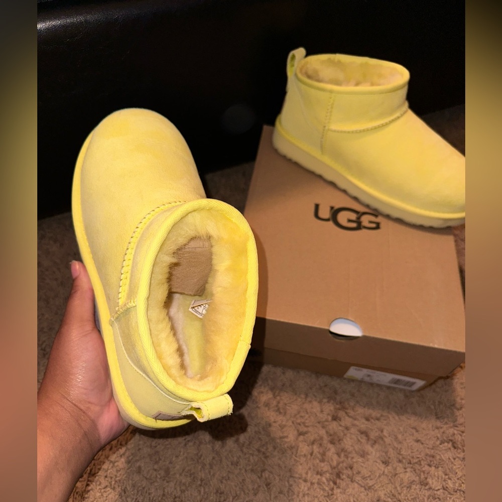 W Classic Yellow Ultra Mini size 7 worn once